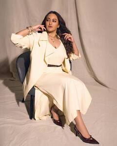 Sonakshi Sinha’s Latest Look Is Pure Vintage Glam Vibes