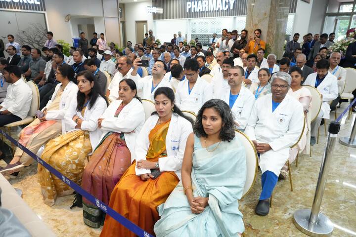 డాక్టర్ నాగేశ్వర్ రెడ్డి సేవలను గుర్తించి కేంద్రప్రభుత్వం ఆయనకు పద్మవిభూషణ్ ఇచ్చింది. అయితే ఆయన భారతరత్నకు అర్హులు అని, ఆయనకు భారతరత్న వచ్చేలా తెలంగాణ నుంచి నా వంతు ప్రయత్నం చేస్తా అని సీఎం రేవంత్ రెడ్డి మాట ఇచ్చారు.