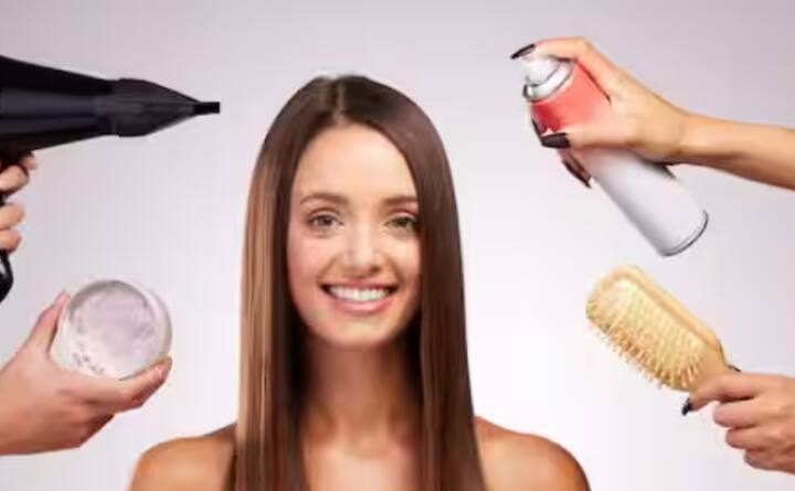 ਵਾਲਾਂ ਦੇ ਸਟਾਈਲਿੰਗ ਪ੍ਰੋਡਕਟਸ ਤੋਂ ਬਚੋ: ਮਾਨਸੂਨ ਦੌਰਾਨ ਜੈੱਲ, ਸਪਰੇਅ ਜਾਂ ਹੀਟਿੰਗ ਟੂਲਸ ਦੀ ਵਰਤੋਂ ਘੱਟ ਕਰੋ। ਅਜਿਹੇ ਉਤਪਾਦ ਵਾਲਾਂ ਨੂੰ ਨੁਕਸਾਨ ਪਹੁੰਚਾਉਂਦੇ ਹਨ, ਜਿਸ ਨਾਲ ਉਹ ਹੋਰ ਵੀ ਟੁੱਟਦੇ ਹਨ।