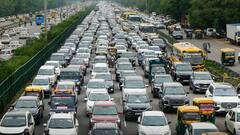 दिल्ली की फ्यूल पॉलिसी ने बढ़ाई लोगों की टेंशन, पहले ही दिन पुलिस ने जब्त की इतनी गाड़ियां