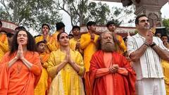 तलाक के बाद भी साथ हैं ये बी-टाउन सेलेब्स, पार्टी से लेकर वेकेशन पर जाते हैं साथ, ये है पूरी लिस्ट