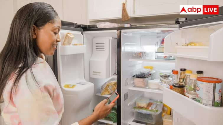 मानसून में हर 15 दिन में फ्रिज साफ करना क्यों है जरूरी? FSSAI ने दी खास सलाह FSSAI recommends cleaning and defrosting refrigerator every 15 days during monsoon season मानसून में हर 15 दिन में फ्रिज साफ करना क्यों है जरूरी? FSSAI ने दी खास सलाह