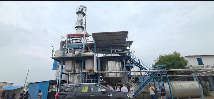 उन्होंने कहा, 