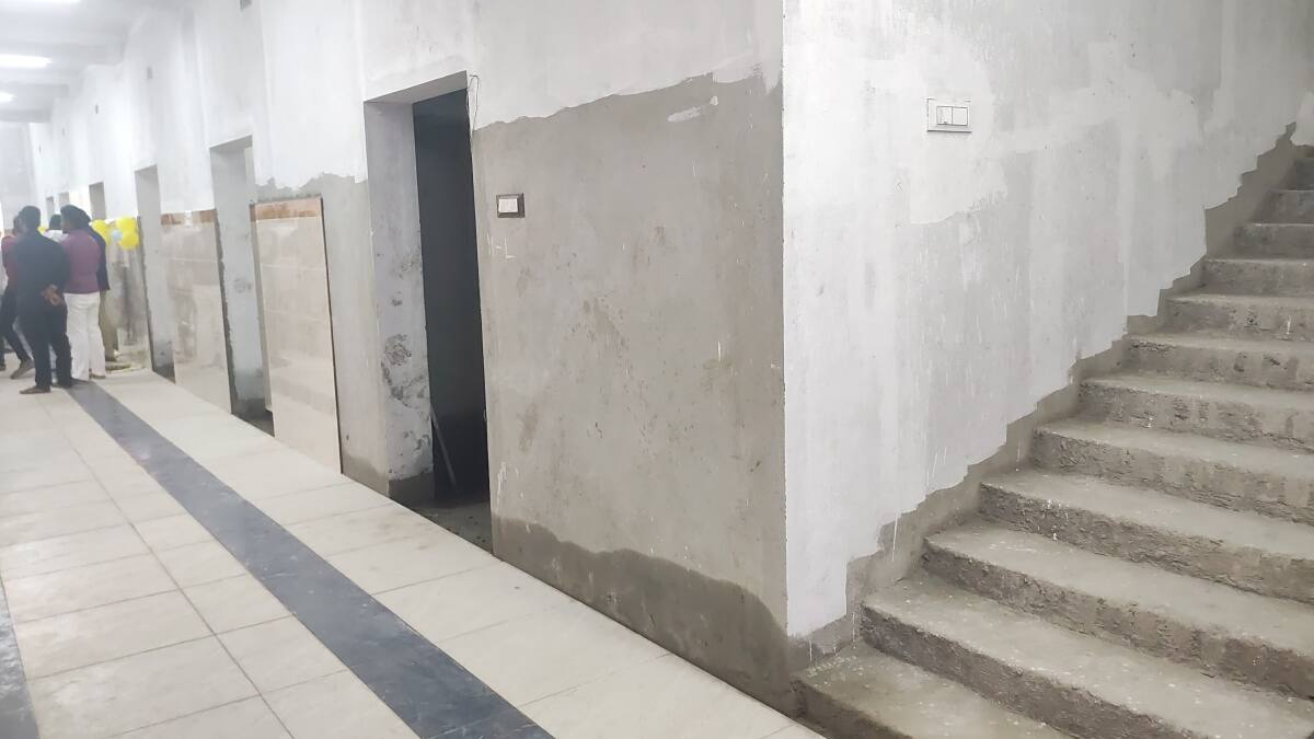 ஏபிபி நாடு செய்தி எதிரொலி - தமிழக முதல்வரை விமர்சித்து அதிமுக போட்ட ட்வீட்...