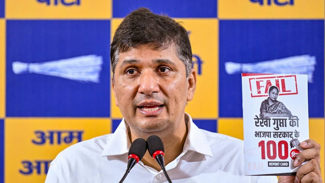 AAP Slams Delhi Govt Over Lajpat Nagar Double Murder Case: 'BJP MLAs, Ministers Took All Security' Lajpat Nagar Double Murder Case AAP Slams Delhi Govt BJP MLAs Ministers Took All Security AAP Slams Delhi Govt Over Lajpat Nagar Double Murder Case: 'BJP MLAs, Ministers Took All Security'