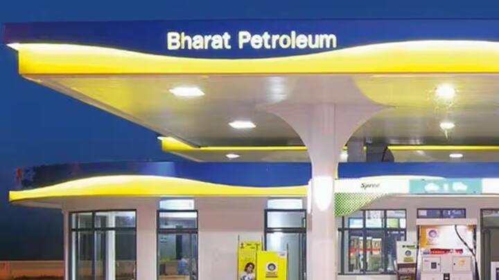 बहुत से लोग मानते हैं कि बड़ी कंपनी के पेट्रोल पंप सही पेट्रोल ही देते हैं. लेकिन सच्चाई हर बार ऐसी नहीं होती. कई बार पेट्रोल में मिलावट या घटिया क्वालिटी की शिकायतें आती देखी गई है. जो कार की परफॉर्मेंस को प्रभावित कर सकती हैं.