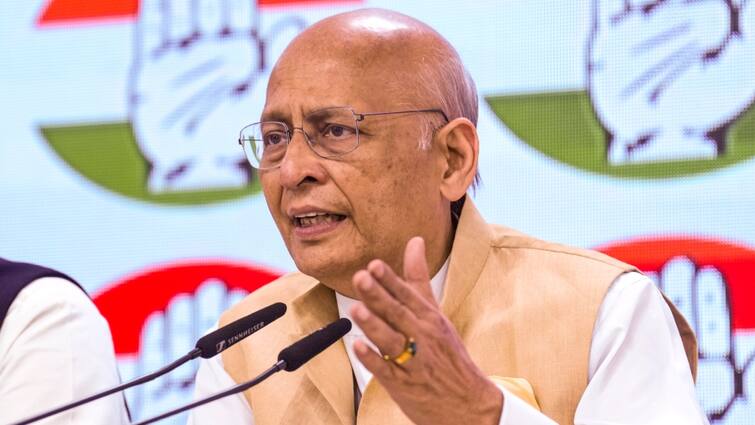 मुंबई में मराठी न बोलने वालों से मारपीट पर भड़के अभिषेक मनु सिंघवी- 'हिंदी भाषी लोगों को धमकाना...' Abhishek Manu Singhvi on Violence Against Non Marathi Speakers in Maharashtra मुंबई में मराठी न बोलने वालों से मारपीट पर भड़के अभिषेक मनु सिंघवी- 'हिंदी भाषी लोगों को धमकाना...'