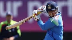 31 गेंदों में ही बना दिए इतने रन, वैभव सूर्यवंशी की तूफानी पारी में उड़ा इंग्लैंड, इंडिया अंडर-19 टीम ने जीता तीसरा वनडे