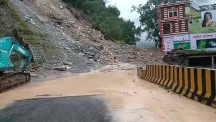 उत्तराखंड में भारी बारिश से हाहाकार, कर्णप्रयाग में भूस्खलन का मलबा घर में घुसा, हाईवे बंद Uttarakhand Weather heavy landslide in Karnaprayag highway closed debris entered in house ann उत्तराखंड में भारी बारिश से हाहाकार, कर्णप्रयाग में भूस्खलन का मलबा घर में घुसा, हाईवे बंद