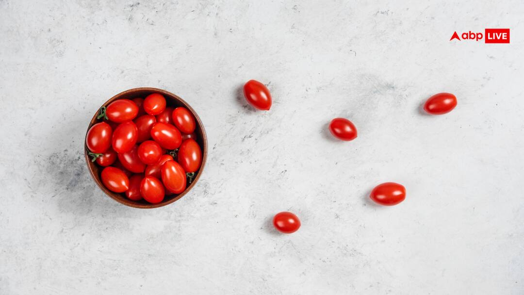 Grow sweet and juicy cherry tomatoes in your home balcony it will improve your health and also enhance your taste घर की बालकनी में उगाएं मीठे-रसदार चेरी टमाटर, सेहत भी बनेगी और स्वाद भी बढ़ेगा