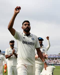 IND VS ENG: भारत-इंग्लैंड टेस्ट मैच में इस्तेमाल हो रही गेंद कितने की आती है? कीमत आपके होश उड़ा देगी