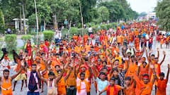 Sawan Kanwar Yatra 2025 — Know The Significance Of Wearing Saffron Clothes During The Yatra
