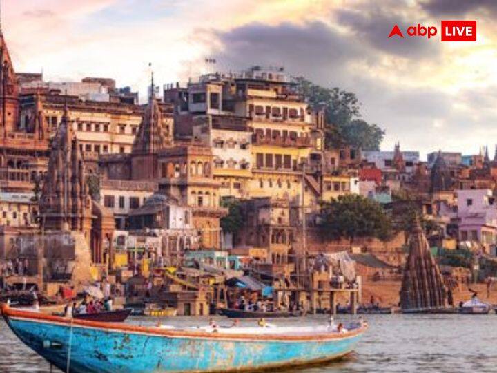 इस प्रकार धार्मिक रूप से गर्भवती महिला के मंदिर जाने पर कोई रोक नहीं होता है. लेकिन गर्भवती महिला को अपनी शारीरिक स्थिति और यात्रा की सुविधा का ध्यान रखना चाहिए.