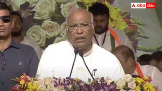 Congress Kharge: దమ్ముంటే రాజ్యాంగం నుంచి సెక్యూలర్, సోషలిస్ట్ పదాలను తీసేయాలి - హైదరాబాద్ నుంచి బీజేపీకి ఖర్గే సవాల్