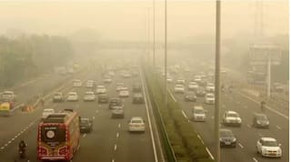 ਗੱਡੀਆਂ ਤਾਂ ਬੈਨ ਕਰ ਦਿੱਤੀਆਂ ਪਰ ਕੀ ਦਿੱਲੀ ਦੀ ਜ਼ਹਿਰੀਲੀ ਹਵਾ ਲਈ ਪੁਰਾਣੇ ਵਾਹਨ ਹੀ ਨੇ ਜ਼ਿੰਮੇਵਾਰ, ਜਾਣੋ ਕਿਵੇਂ ਧੋਖਾ ਦੇ ਰਹੀ ਸਰਕਾਰ ?