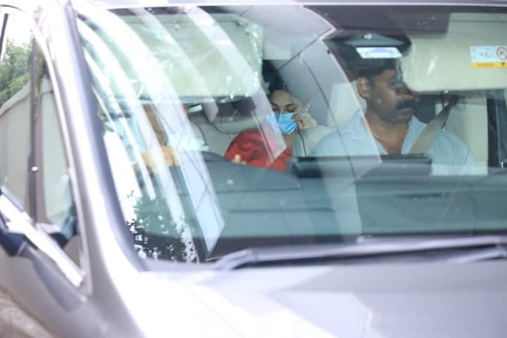 बता दें कि कियारा और सिद्धार्थ ने साल 2023 में शादी की थी. दोनों की लव मैरिज थी.