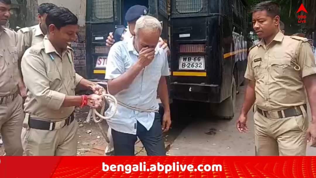 Post Poll Violence: নাবালিকাকে ধর্ষণের অভিযোগে তৃণমূল নেতার যাবজ্জীবন জেল, ভোট পরবর্তী সন্ত্রাসে CBI-র মামলায় প্রথম সাজা Post Poll Violence Molestation Case Malda Court Verdict on TMC Leader for lifetime Imprisonment after CBI Investigation Post Poll Violence: নাবালিকাকে ধর্ষণের অভিযোগে তৃণমূল নেতার যাবজ্জীবন জেল, ভোট পরবর্তী সন্ত্রাসে CBI-র মামলায় প্রথম সাজা