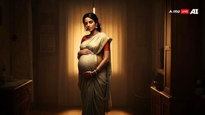 गर्भावस्था का समय एक महिला के लिए बहुत ही अहम समय होता है. इस दौरान मंदिर जाने या पूजा-पाठ करने पर कोई रोक नहीं है, लेकिन गर्भवती महिला को कोई स्वास्थ्य समस्या हो तो उसे मंदिर जाने से परहेज करना चाहिए.