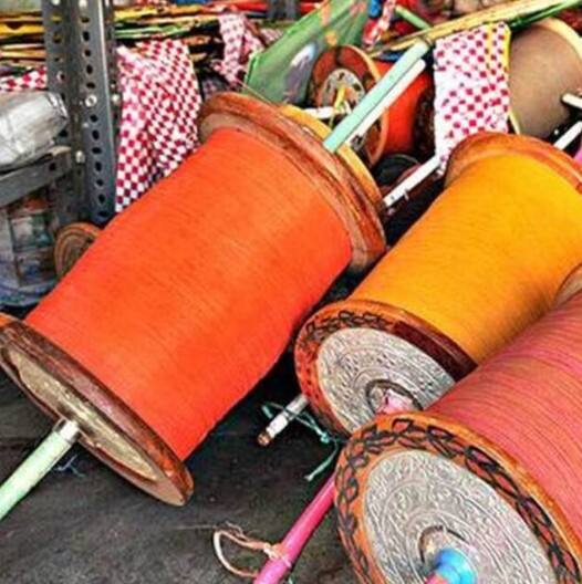 ਜੇ ਕੋਈ ਚਾਈਨਾ ਡੋਰ ਬਾਰੇ ਜਾਣਕਾਰੀ ਦੇਵੇਗਾ, ਤਾਂ ਉਸਨੂੰ 25 ਹਜ਼ਾਰ ਰੁਪਏ ਇਨਾਮ ਮਿਲੇਗਾ। ਸਰਕਾਰ ਵੱਲੋਂ ਚੁੱਕੇ ਗਏ ਕਦਮਾਂ ਨਾਲ ਹਾਈਕੋਰਟ ਨੇ ਸੰਤੁਸ਼ਟੀ ਜਤਾਈ ਅਤੇ ਮਾਮਲਾ ਖਤਮ ਕਰ ਦਿੱਤਾ।