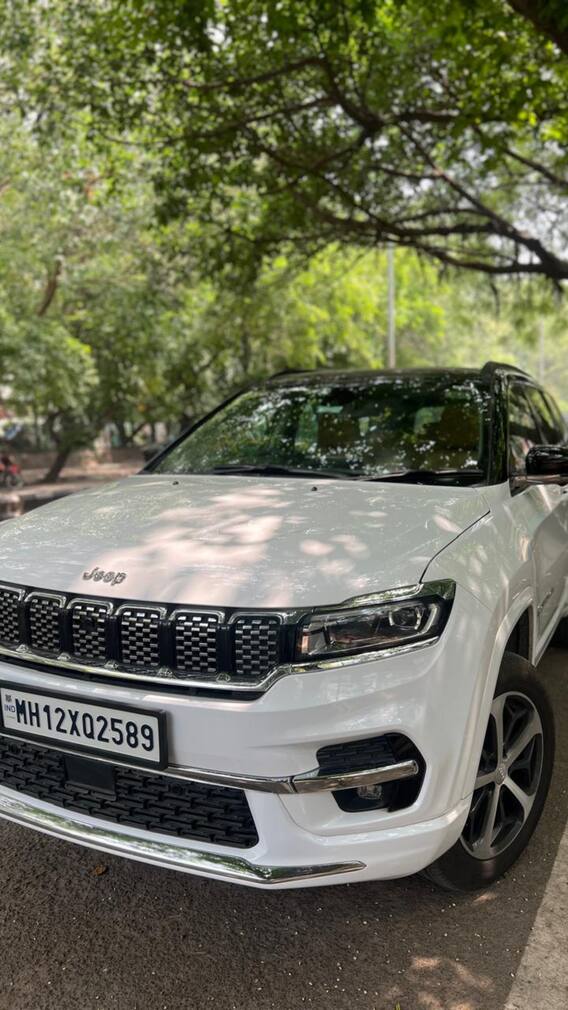 ADAS தொழில்நுட்பத்துடன் ஜீப் மெரிடியன் ஓவர்லேண்ட்  - எப்படி இருக்கு?