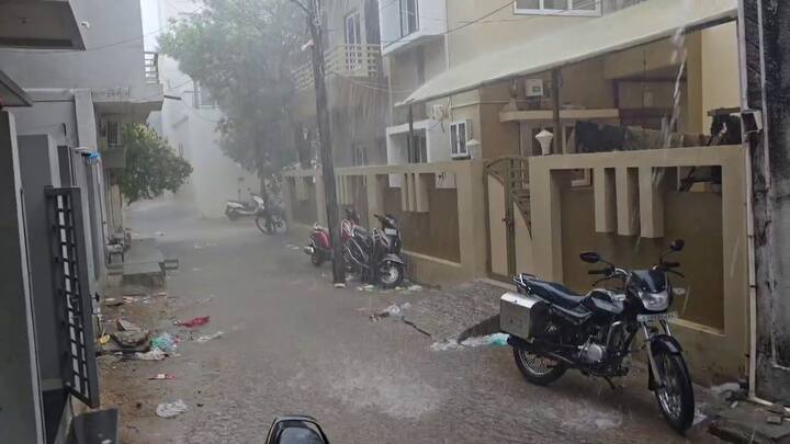 આ ઉપરાંત, રાજ્યના અન્ય 16 જિલ્લાઓમાં 'ઓરેન્જ એલર્ટ' આપવામાં આવ્યું છે, જે દર્શાવે છે કે આ વિસ્તારોમાં પણ ભારેથી અતિભારે વરસાદ પડી શકે છે.