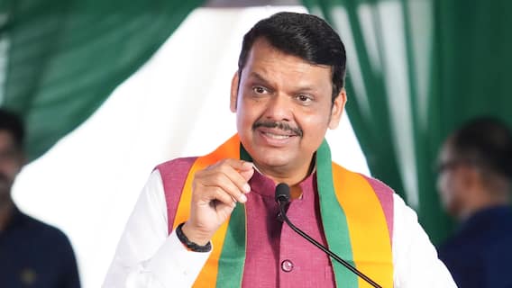 Devendra Fadnavis : लाडक्या बहिणींची कोणतीही योजना बंद होणार नाही, राज्यात एक कोटी लखपती दीदी करणार: देवेंद्र फडणवीस