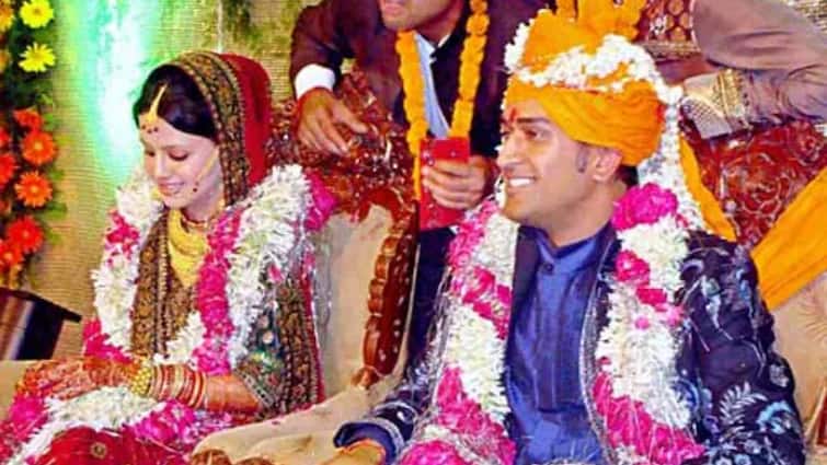 धोनी-साक्षी ने इतने सालों से शादी की, आप पहली बार कैसे मिले? फिर से इस तरह प्यार करो