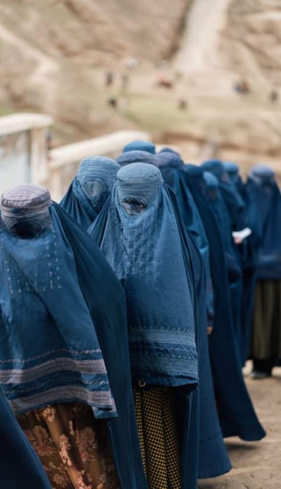 अफगानिस्तान में क्यों लगा ब्यूटी पार्लर पर बैन?