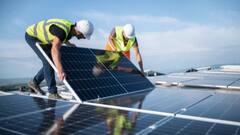 पीएम सूर्यघर योजना से बेचनी है बिजली? जानें कैसे और कब कमाई कर सकते हैं आप