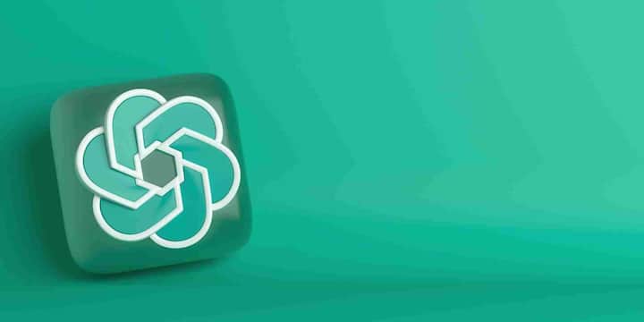 जेनिफर पेशे से रियल एस्टेट एजेंट और कंटेंट क्रिएटर हैं. उनकी आमदनी तो ठीक थी लेकिन पैसों की समझ यानी फाइनेंशियल लिटरेसी की कमी ने उन्हें मुश्किल में डाल दिया. हालात तब और बिगड़े जब उनकी बेटी का जन्म हुआ.