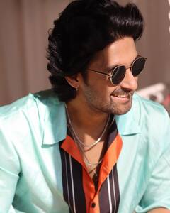 इंजीनियर हैं 'रामायण' के 'लक्ष्मण', नेटवर्थ में हैं बीवी सरगुन मेहता से पीछे