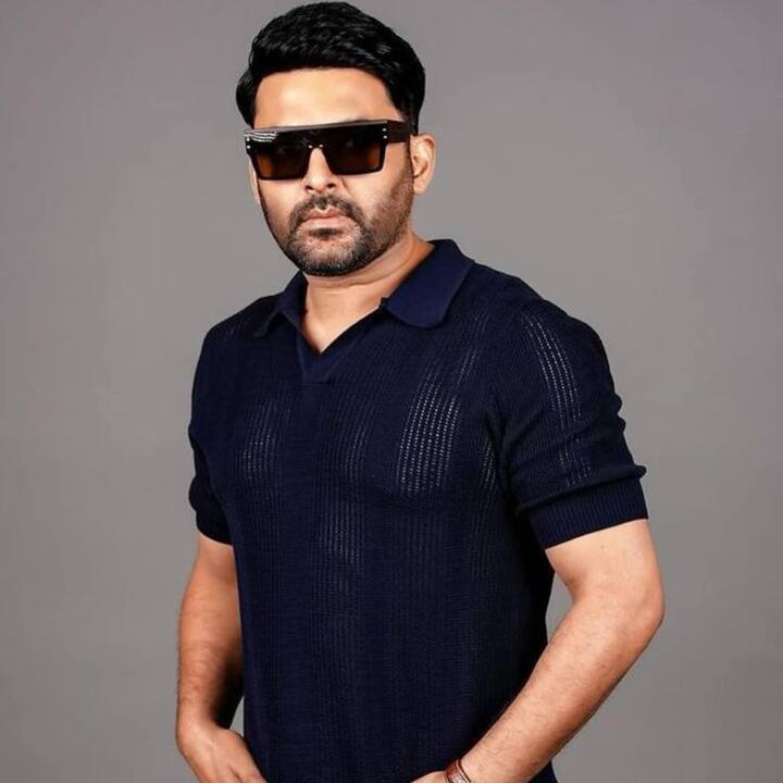 द ग्रेट इंडियन कपिल शो के होस्ट और मशहूर कॉमेडियन कपिल शर्मा अब बिजनेस वर्ल्ड में अपना पहला कदम रख चुके हैं. जैसे उनके शो में कैप्स कैफे दिखाया जाता है वैसे ही रियल लाइफ में भी उन्होंने कनाडा में कैप्स खोला है. अब इसकी तस्वीरें सोशल मीडिया पर वायरल हैं.