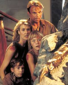 32 सालों की जुरासिक जर्नी: किस फिल्म ने मचाया सबसे ज्यादा धमाल? देखें पूरी लिस्ट