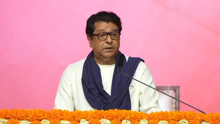 Raj Thackeray and Uddhav Thackeray came together After 20 years Statement ON Bal Thackeray CM Devendra Fadnavis उद्धव ठाकरे के सामने राज ठाकरे का बड़ा बयान, 'सीएम देवेंद्र फडणवीस ने वह कर दिखाया जो बालासाहेब ठाकरे...'