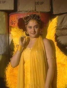 एक्ट्रेस के इस किरदार को हर कोई पसंद करता हो. बड़े से लेकर छोटे तक हर उम्र के ऑडियंस के दिल को मृणाल कुलकर्णी ने जबरदस्त एक्टिंग स्किल्स से जीत लिया था.