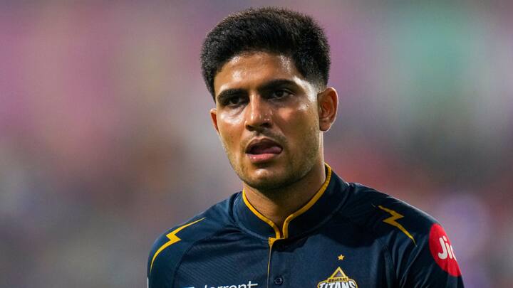 शुभमन गिल ने जिस भी क्रिकेट टूर्नामेंट में 77 नंबर की जर्सी पहनकर क्रिकेट मैदान में कदम रखा है, वहां उन्होंने जबरदस्त पारियां खेली हैं.