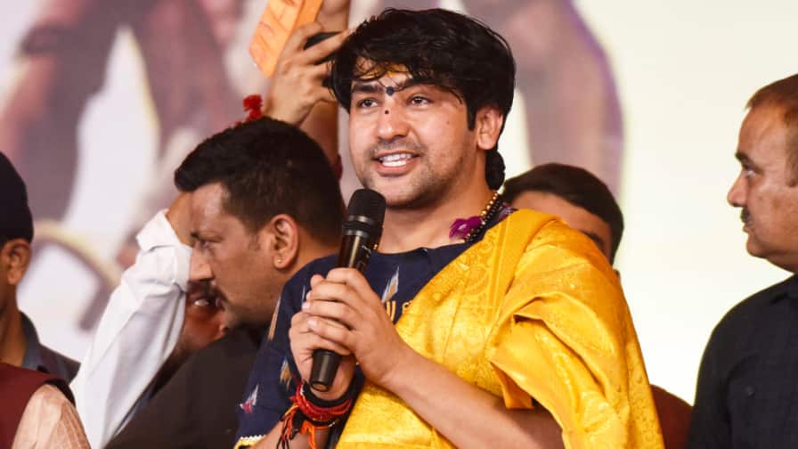 Dhirendra Krishna Shastri hindu rashtra bihar first state sanatana mahakumbh patna पटना: गांधी मैदान में बोले धीरेंद्र शास्त्री, 'अगर भारत हिंदू राष्ट्र बना तो पहला राज्य बिहार ही होगा'