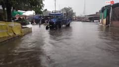 महोबा में झमाझम बारिश बनी मुसीबत, नगर पालिका की लापरवाही से कोर्ट-हॉस्पिटल तक डूबे