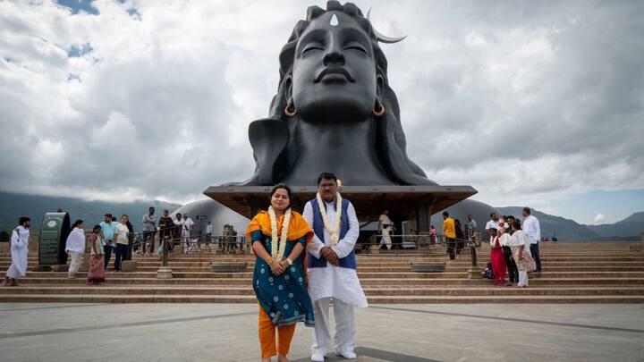6. A Tour Of Spiritual And Educational Spaces At Isha Yoga Center: The minister's visit included Isha's major sites like the 112-foot Adiyogi statue, Dhyanalinga, Suryakund, and Linga Bhairavi Devi. He also explored Isha Home School and the Sadhguru Gurukulam Samskriti, a residential school reviving the ancient Indian gurukulam tradition. (Image Source: Jual Oram)
