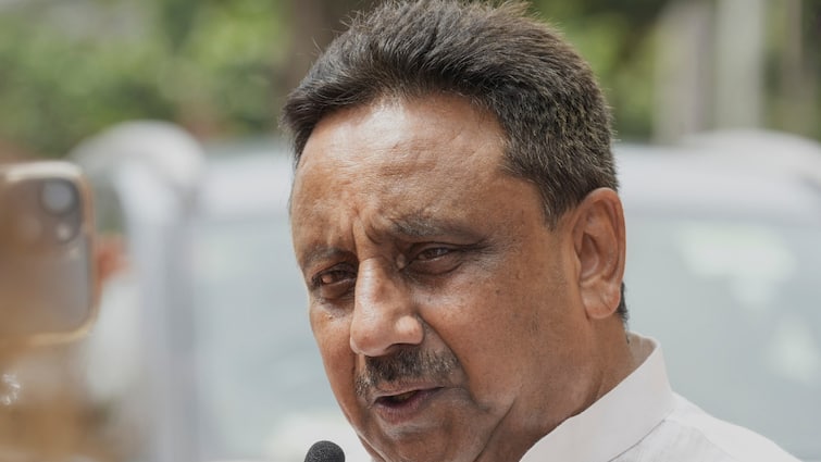 प्रवीण खंडेलवाल ने रेल मंत्री को लिखा पत्र, नई दिल्ली रेलवे स्टेशन का नाम बदलने की रखी मांग Praveen Khandelwal demands to change New Delhi Railway Station name as Atal Bihari Vajpayee ANN प्रवीण खंडेलवाल ने रेल मंत्री को लिखा पत्र, नई दिल्ली रेलवे स्टेशन का नाम बदलने की रखी मांग