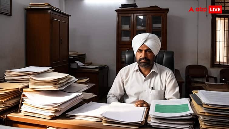 Lekhpal salary After 8th pay commission what is the salry of lekhpal लेखपाल को कितनी मिलती है सैलरी, 8वें वेतन आयोग से यह कितनी बढ़ेगी?