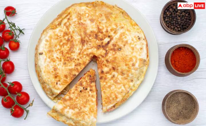 ਅੰਡੇ ਦੀ ਜ਼ਰਦੀ ਵਿੱਚ ਕੋਲੈਸਟ੍ਰੋਲ ਦੀ ਮਾਤਰਾ ਜ਼ਿਆਦਾ ਹੁੰਦੀ ਹੈ। ਦੂਜੇ ਪਾਸੇ, ਘਿਓ ਜਾਂ ਤੇਲ ਵਿੱਚ ਪਕਾਏ ਗਏ ਪਰੌਂਠੇ ਵਿੱਚ ਸੈਚੂਰੇਟਿਡ ਫੈਟ ਵੱਧ ਜਾਂਦਾ ਹੈ। ਅਮਰੀਕਨ ਹਾਰਟ ਐਸੋਸੀਏਸ਼ਨ (2025) ਦੇ ਅੰਕੜਿਆਂ ਅਨੁਸਾਰ, ਦਿਲ ਦੇ ਮਰੀਜ਼ ਅਤੇ ਜ਼ਿਆਦਾ ਕੋਲੈਸਟ੍ਰੋਲ ਤੋਂ ਪੀੜਤ ਲੋਕ ਅੰਡੇ ਦਾ ਪਰੌਂਠਾ ਖਾਣ ਨਾਲ ਦਿਲ ਦੇ ਦੌਰੇ ਜਾਂ ਸਟ੍ਰੋਕ ਦਾ ਖ਼ਤਰਾ 15-20 ਪ੍ਰਤੀਸ਼ਤ ਤੱਕ ਵਧਾ ਸਕਦੇ ਹਨ।