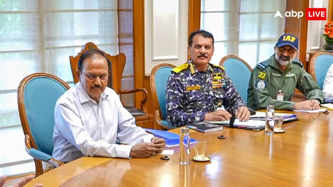 ऑपरेशन सिंदूर के बाद पहली बार भारतीय सेना के शीर्ष कमांडर्स संग बैठक करेंगे NSA अजित डोभाल after Operation Sindoor first time NSA Ajit Doval to meet all top military commanders Indian Army know reason ann ऑपरेशन सिंदूर के बाद पहली बार भारतीय सेना के शीर्ष कमांडर्स संग बैठक करेंगे NSA अजित डोभाल