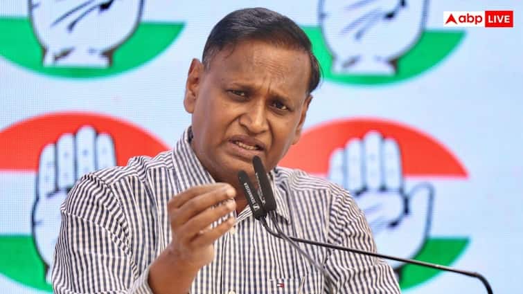Udit Raj Alleges Forced Eviction From Govt Bungalow: Says He Was “Punished For Being Dalit”