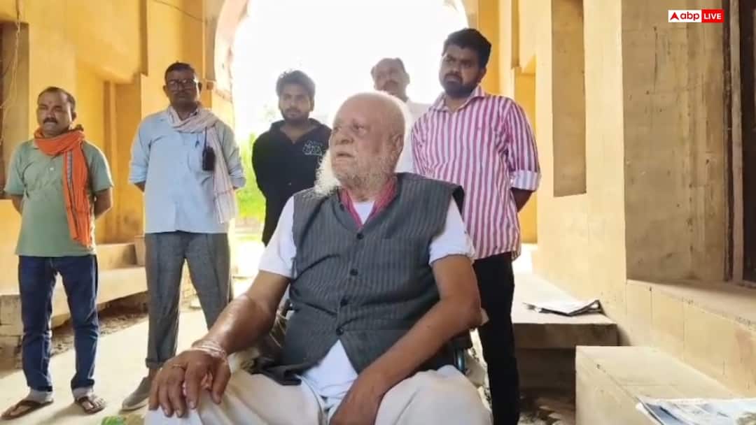 Raja uday Pratap singh house arrest pratapgarh statement on hindus Bangladesh comparison ann मोहर्रम पर हाउस अरेस्ट से नाराज राजा उदय प्रताप बोले: ‘भारत में हिंदुओं की हालत बांग्लादेश जैसी’