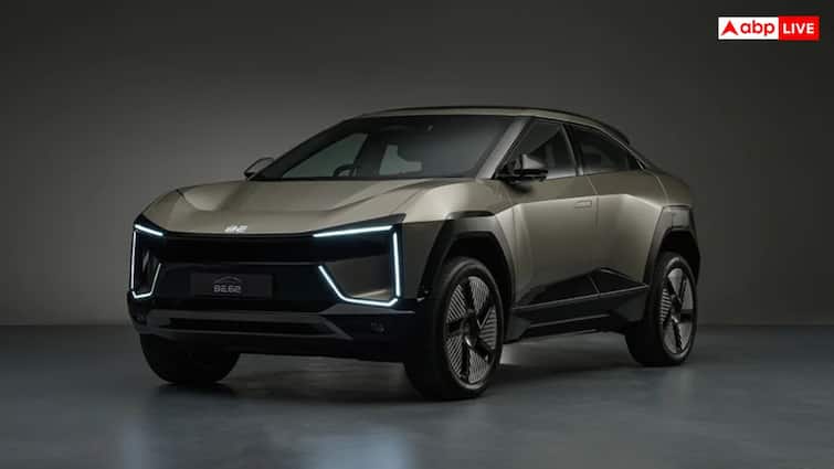 4 लाख रुपये तक सस्ती हो गई Mahindra BE6 और XEV 9e, जानिए फीचर्स और नई कीमत mahindra BE6 and XEV 9e long range variant 2025 price drop know features and details 4 लाख रुपये तक सस्ती हो गई Mahindra BE6 और XEV 9e, जानिए फीचर्स और नई कीमत