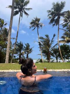 Bandaru Supritha Naidu: బోల్డ్ లుక్‌లో సురేఖా వాణి కుమార్తె సుప్రీత - స్విమ్ సూట్‌లో అందాల ఆరబోత