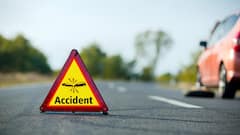 Train accident: சோகம்.. கடலூரில் ரயில் மீது மோதிய பள்ளி வேன் - 2 மாணவர்கள் மரணம்