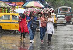 Weather Forecast: নিম্নচাপের জেরে বৃষ্টি দাপট! বাড়ছে গঙ্গার জলস্তর, দুর্যোগের চরম আশঙ্কা এই জেলাগুলিতে!