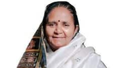 UP Minister Gulab Devi Injured After Vehicles In Her Convoy Collide In Hapur: Video